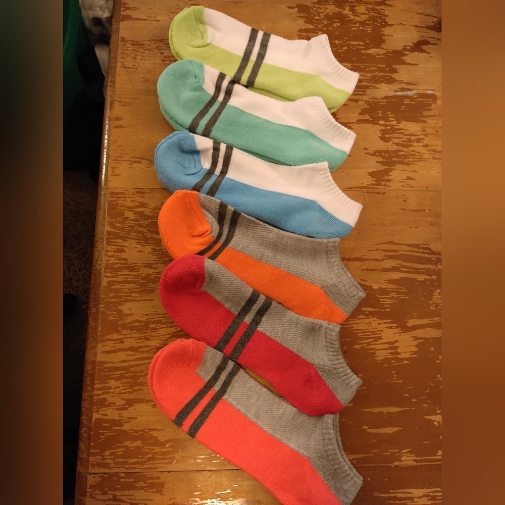 Women's low cut socks